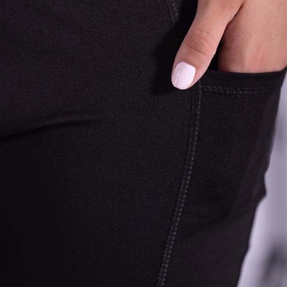 High-Waisted & Mash Panel Gym and Yoga Leggings with Side Pockets Black - Picture 2 of 6